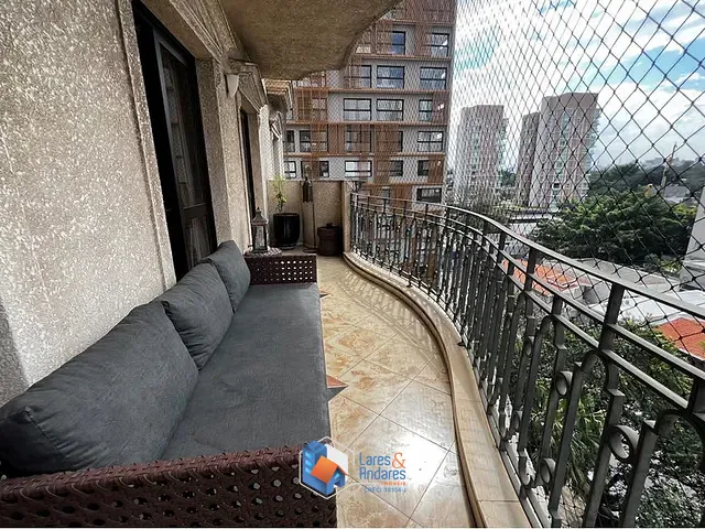 Apartamento 4 quartos e 6 banheiros, à venda, no bairro Moema em São Paulo