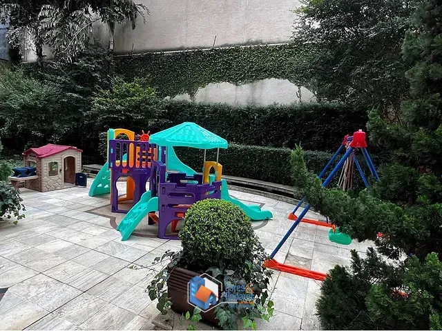 Apartamento 4 quartos e 6 banheiros, à venda, no bairro Moema em São Paulo
