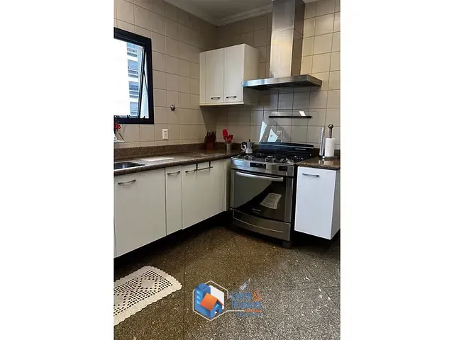 Apartamento 4 quartos e 6 banheiros, à venda, no bairro Moema em São Paulo