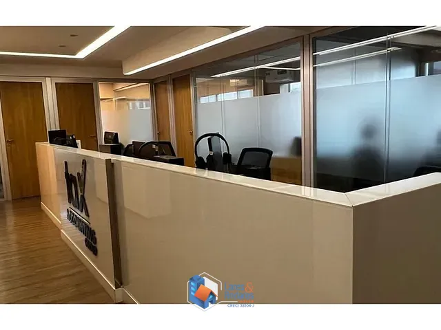 Sala à venda, no bairro Jardim Paulista em São Paulo