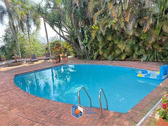 Casa 4 quartos e 5 banheiros, à venda, no bairro Jardim Morumbi em São Paulo