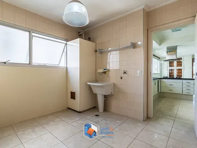 Apartamento 3 quartos e 5 banheiros, à venda, no bairro Indianópolis em São Paulo