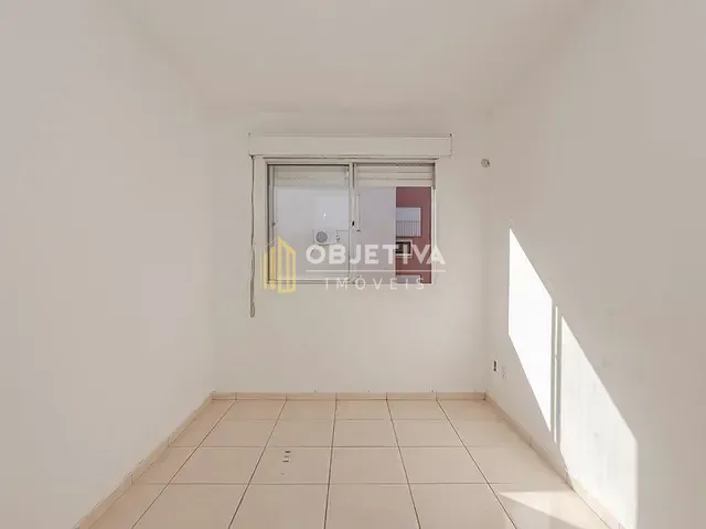 Apartamento 2 quartos e 1 banheiro, à venda, no bairro Cristal em Porto Alegre