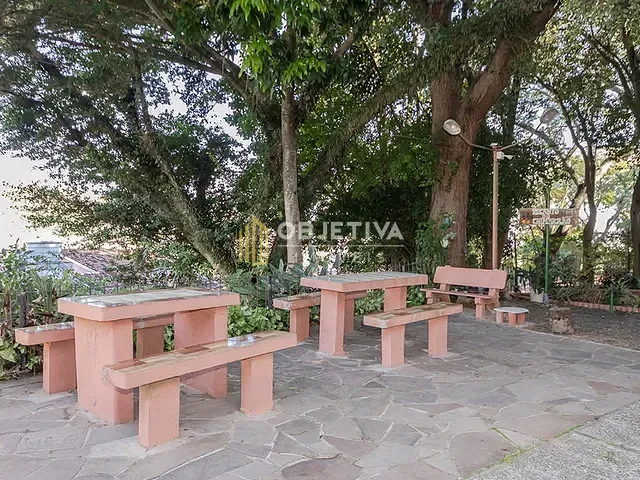 Apartamento 2 quartos e 1 banheiro, à venda, no bairro Cristal em Porto Alegre