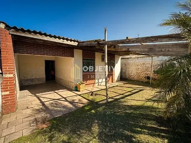 Casa 3 quartos e 1 banheiro, à venda, no bairro Harmonia em Canoas