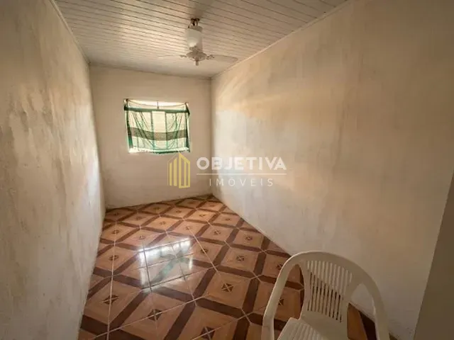 Casa 3 quartos e 1 banheiro, à venda, no bairro Harmonia em Canoas