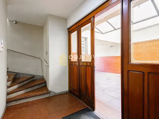 Apartamento 2 quartos e 1 banheiro, à venda, no bairro São João em Porto Alegre