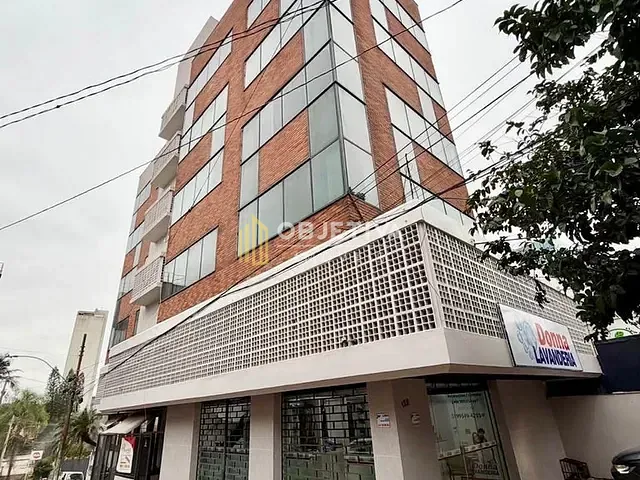 Sala à venda, no bairro Auxiliadora em Porto Alegre