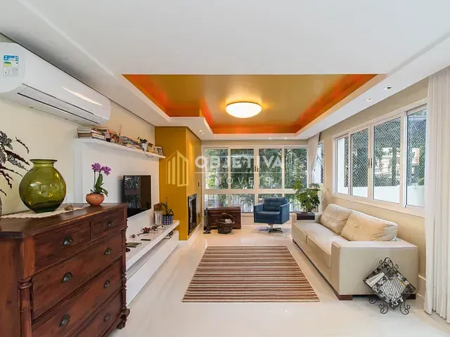 Apartamento 2 quartos e 7 banheiros, à venda, no bairro Mont Serrat em Porto Alegre