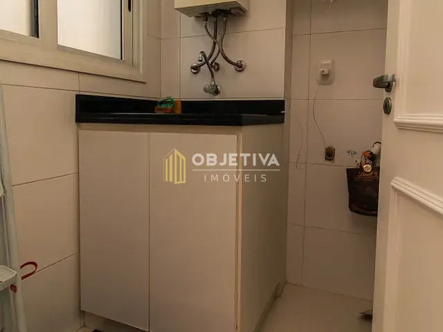 Apartamento 2 quartos e 7 banheiros, à venda, no bairro Mont Serrat em Porto Alegre