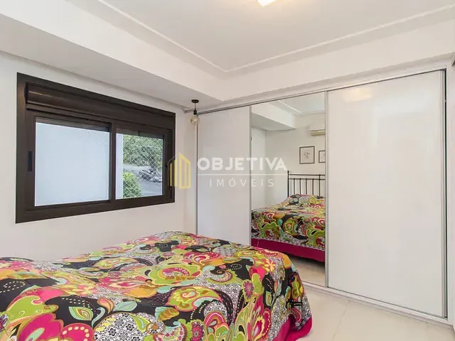 Apartamento 2 quartos e 7 banheiros, à venda, no bairro Mont Serrat em Porto Alegre