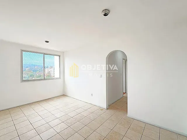 Apartamento 2 quartos e 1 banheiro, à venda, no bairro Cristal em Porto Alegre