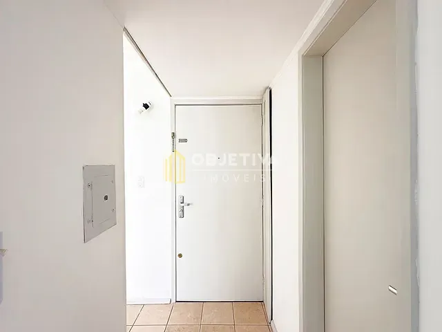 Apartamento 2 quartos e 1 banheiro, à venda, no bairro Cristal em Porto Alegre