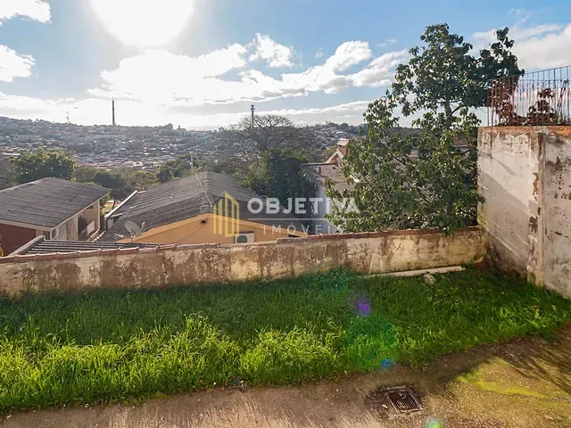 Casa 4 quartos e 1 banheiro, à venda, no bairro Santa Tereza em Porto Alegre