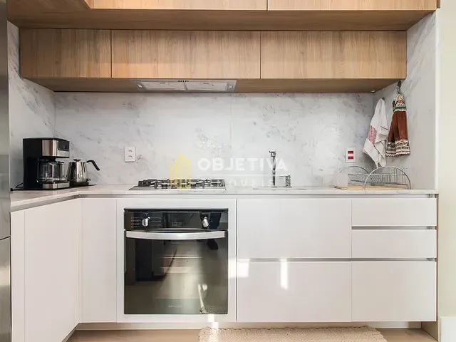 Cobertura / Penthouse 2 quartos e 3 banheiros, à venda, no bairro Jardim Botânico em Porto Alegre