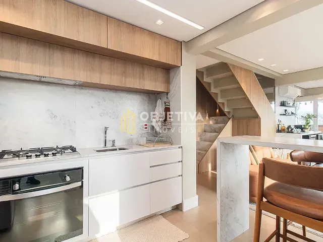 Cobertura / Penthouse 2 quartos e 3 banheiros, à venda, no bairro Jardim Botânico em Porto Alegre