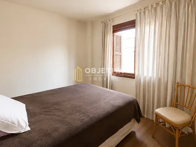 Apartamento 2 quartos e 1 banheiro, à venda, no bairro Petrópolis em Porto Alegre