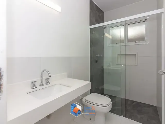 Casa 4 quartos e 5 banheiros, à venda, no bairro Alto da Boa Vista em São Paulo