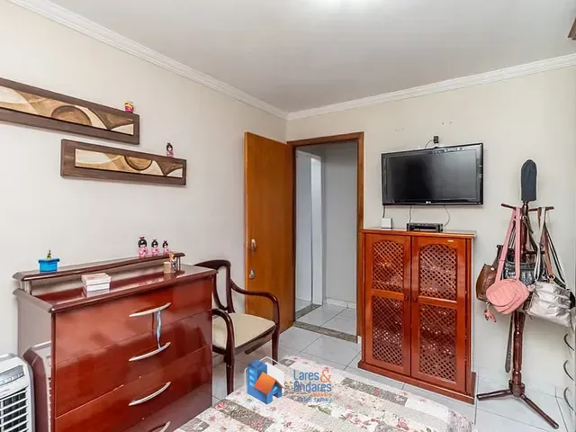 Casa 3 quartos e 4 banheiros, à venda, no bairro Jardim Ubirajara (Zona Sul) em São Paulo