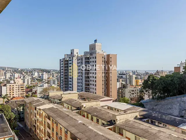 Apartamento 3 quartos e 7 banheiros, à venda, no bairro Santa Cecília em Porto Alegre