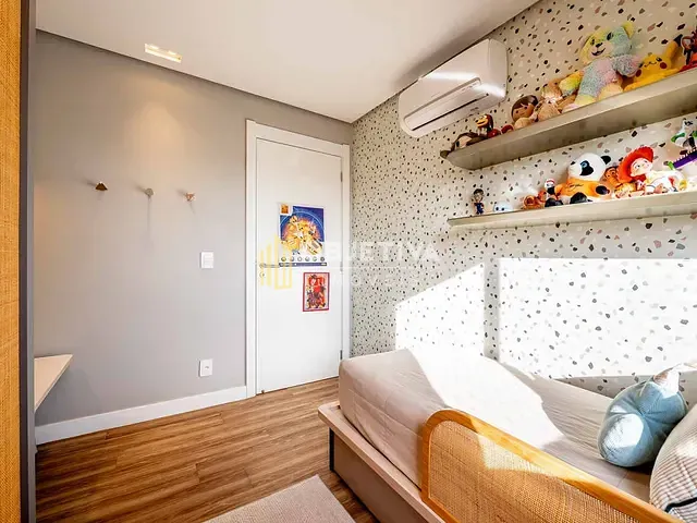 Apartamento 3 quartos e 5 banheiros, à venda, no bairro Central Parque em Porto Alegre