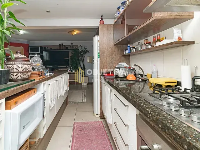 Apartamento 2 quartos e 2 banheiros, à venda, no bairro Independência em Porto Alegre