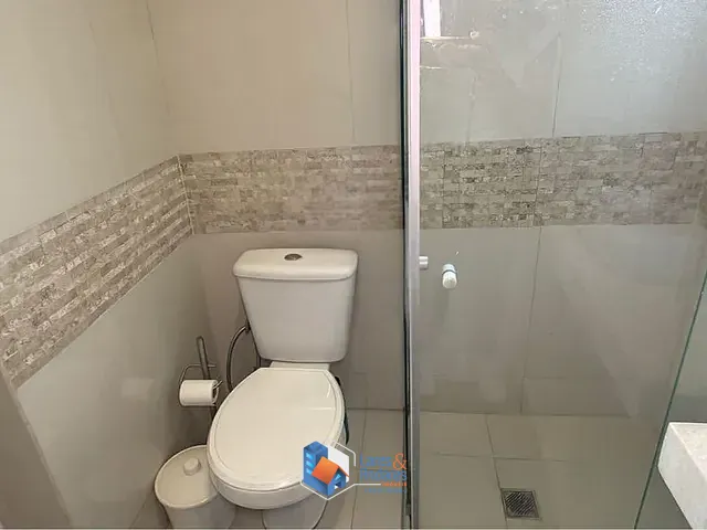 Casa 3 quartos e 5 banheiros, à venda, no bairro Jardim Peri Peri em São Paulo