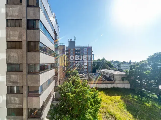Apartamento 1 quarto e 3 banheiros, à venda, no bairro Petrópolis em Porto Alegre