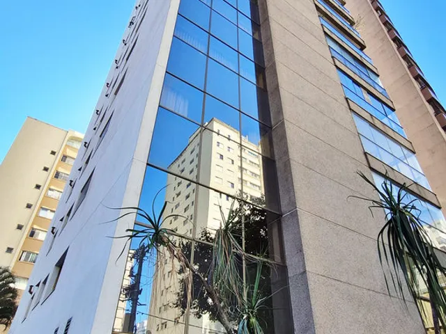 Foto do Apartamento - Apartamento à venda 3 Quartos 3 Suites 3 Vagas 194M² Moema São Paulo - SP | Lares e Andares Imóveis