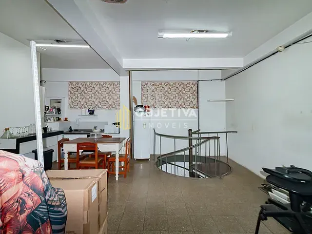 Loja à venda, no bairro Centro Histórico em Porto Alegre