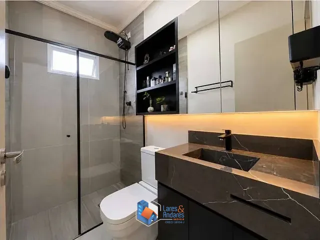Casa 3 quartos e 4 banheiros, à venda, no bairro Vila Brasílio Machado em São Paulo