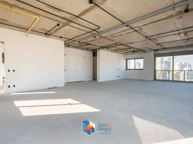 Apartamento 4 quartos e 7 banheiros, à venda, no bairro Vila Nova Conceição em São Paulo
