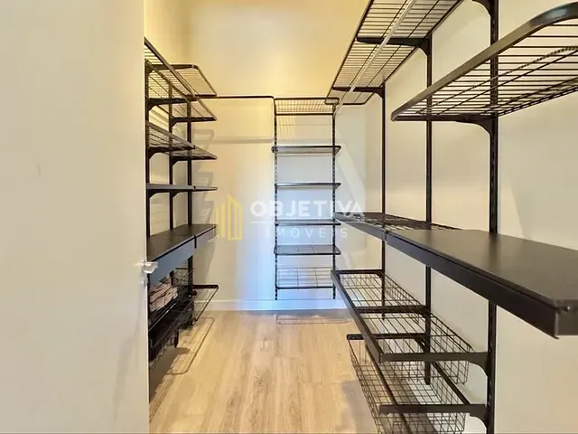Casa 3 quartos e 7 banheiros, à venda, no bairro Estância Velha em Canoas