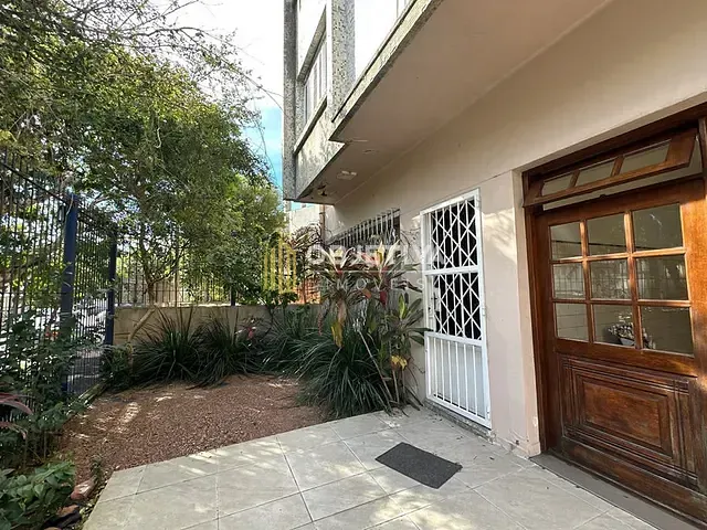 Apartamento 2 quartos e 1 banheiro, à venda, no bairro Higienópolis em Porto Alegre