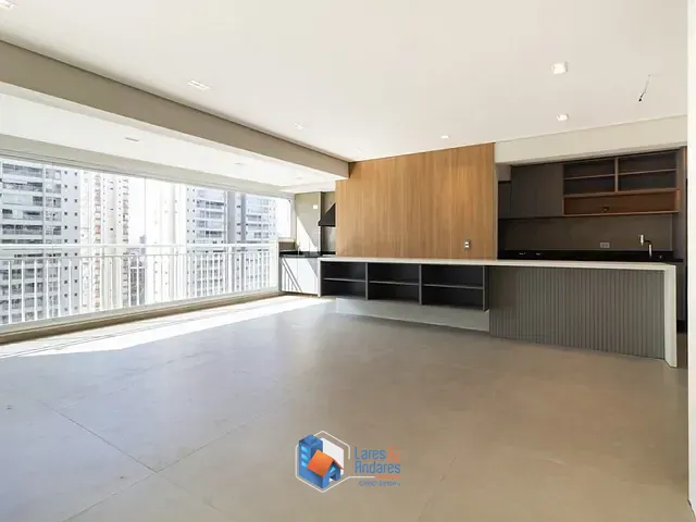 Apartamento 2 quartos e 2 banheiros, à venda, no bairro Vila Anastácio em São Paulo