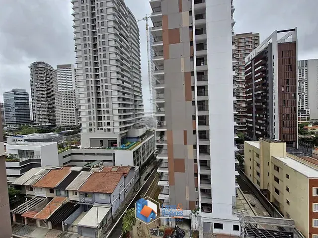 Apartamento 3 quartos e 5 banheiros, à venda, no bairro Jardim das Acácias em São Paulo