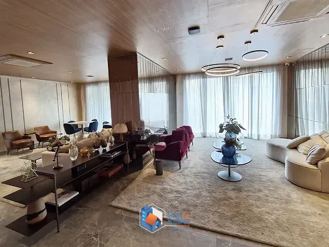 Apartamento 3 quartos e 5 banheiros, à venda, no bairro Jardim das Acácias em São Paulo