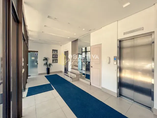 Apartamento 3 quartos e 4 banheiros, à venda, no bairro Cidade Baixa em Porto Alegre