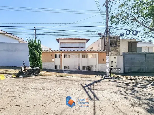 Casa 4 quartos e 3 banheiros, à venda, no bairro Indianópolis em São Paulo