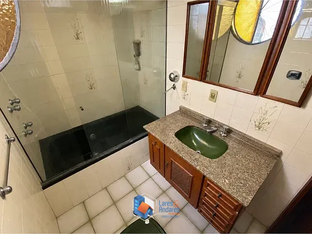 Casa 6 quartos e 6 banheiros, à venda, no bairro Jabaquara em São Paulo