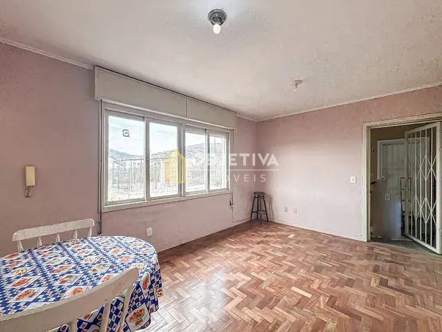 Apartamento 1 quarto e 1 banheiro, à venda, no bairro Vila João Pessoa em Porto Alegre