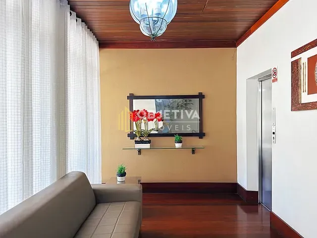Apartamento 2 quartos e 2 banheiros, à venda, no bairro Independência em Porto Alegre