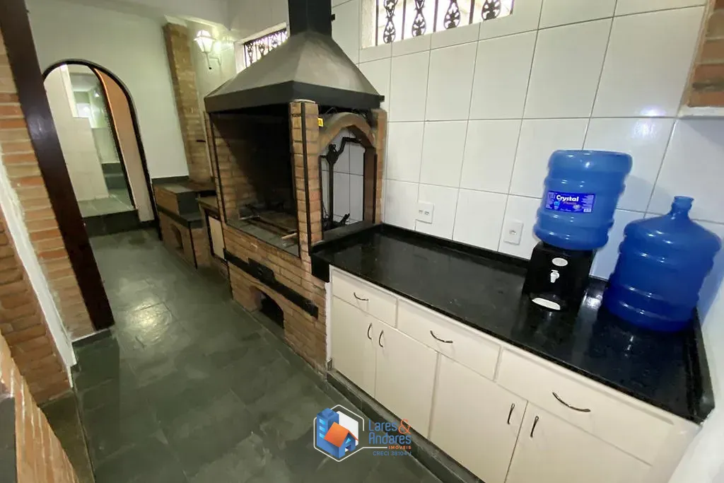 Casa, 3 quartos, 200 m² - Foto 3