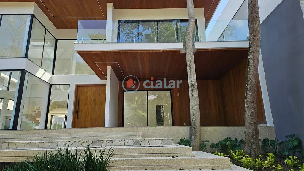 Casa, 5 quartos, 925 m² - Foto 1