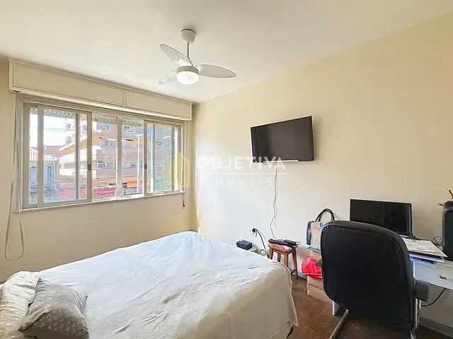Apartamento 3 quartos e 2 banheiros, à venda, no bairro Menino Deus em Porto Alegre