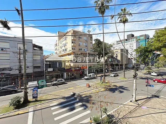 Apartamento 3 quartos e 2 banheiros, à venda, no bairro Menino Deus em Porto Alegre
