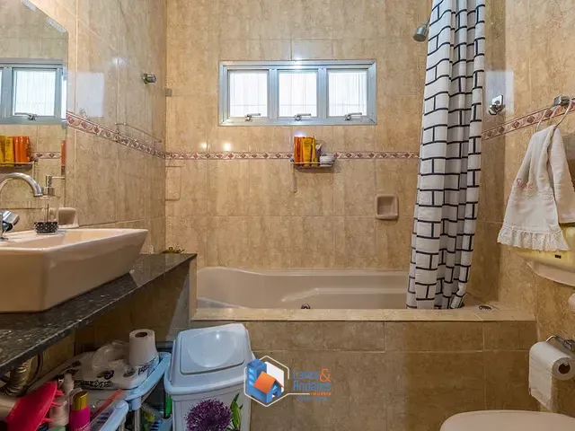 Casa 3 quartos e 7 banheiros, à venda, no bairro Cidade Patriarca em São Paulo