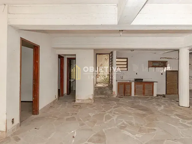 Casa 3 quartos e 4 banheiros, à venda, no bairro Floresta em Porto Alegre