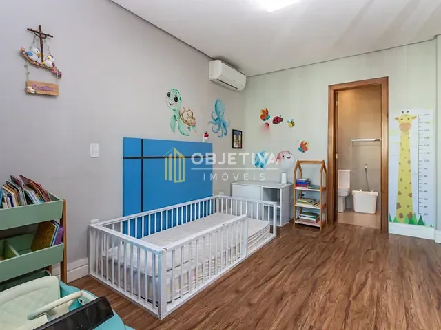 Cobertura / Penthouse 5 quartos e 8 banheiros, à venda, no bairro Mont Serrat em Porto Alegre