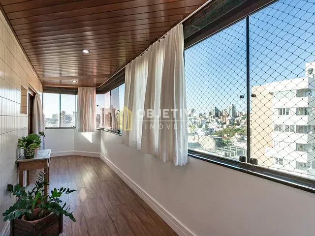 Cobertura / Penthouse 5 quartos e 8 banheiros, à venda, no bairro Mont Serrat em Porto Alegre
